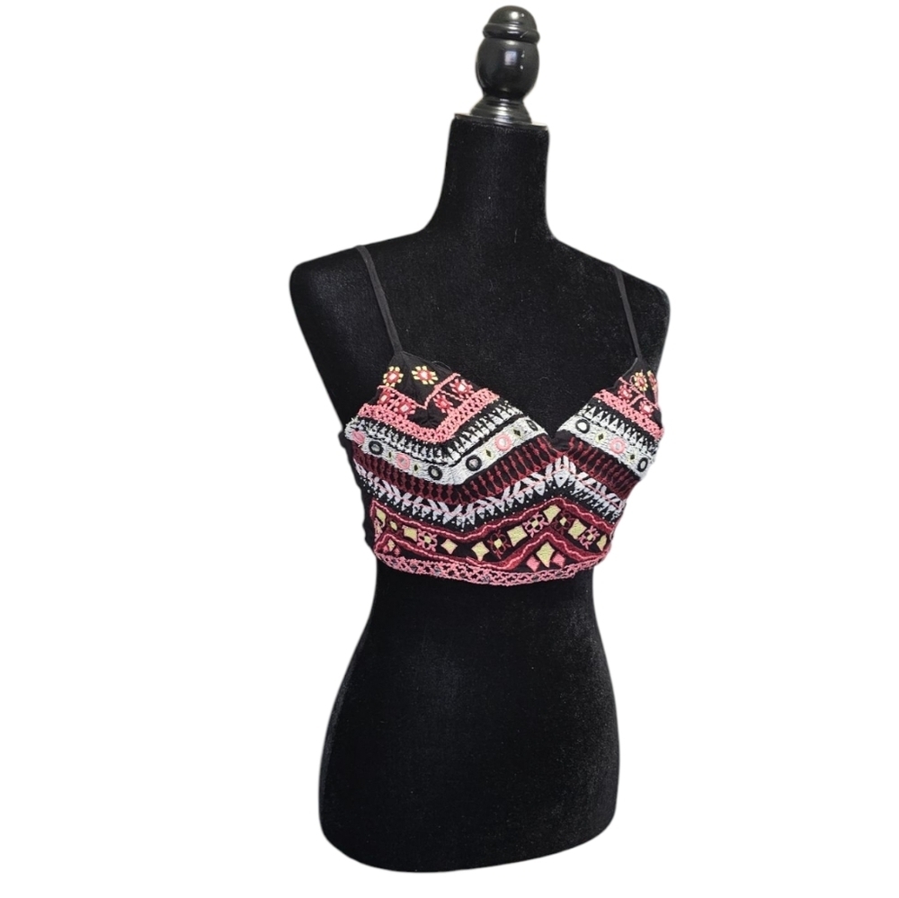 GUESS Pink Black Embroidered Cropped Top M - Picture 4 of 10